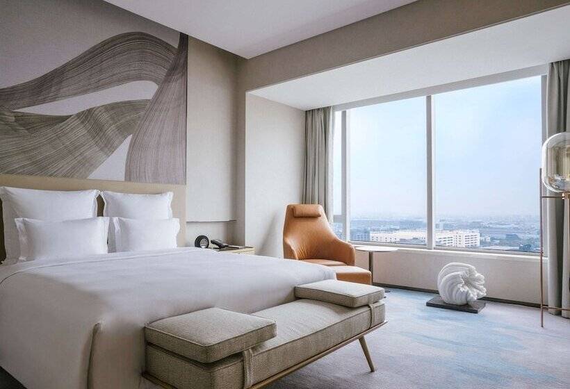 Şehir Manzaralı Delüks Oda, Pullman Shanghai Qingpu Excellence