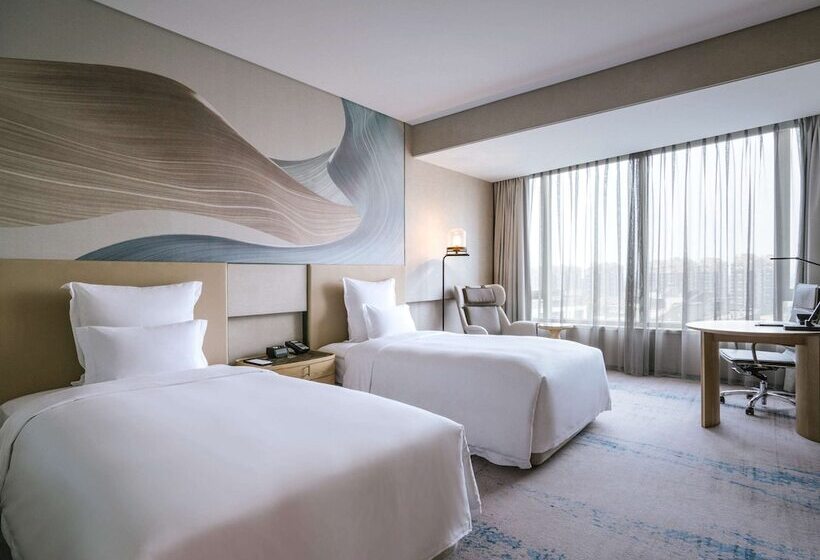 Şehir Manzaralı Delüks Oda, Pullman Shanghai Qingpu Excellence