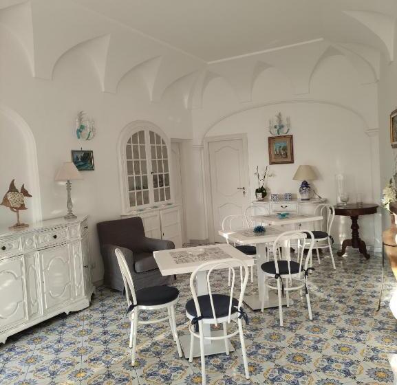 חדר דלוקס עם מרפסת, B&b Villa Cristina