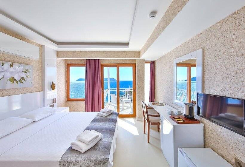 Cameră Standard cu Vedere la Mare, No37