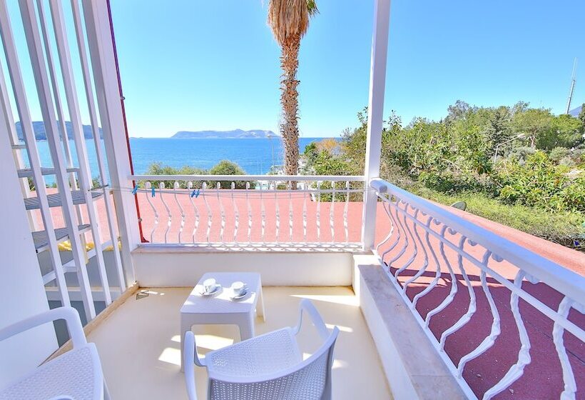 Cameră Standard cu Vedere la Mare, No37