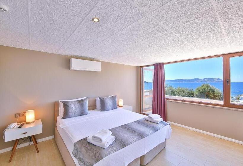 Cameră Deluxe cu Vedere la Mare, No37