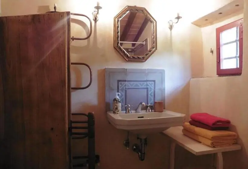 庭の見える１ベッドルームアパートメント, Agriturismo I Pitti