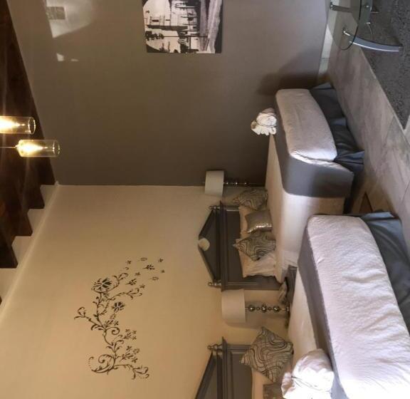 جناح عائلي, Casa Don Quijote