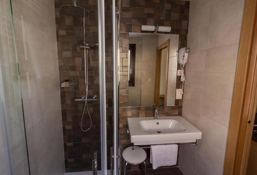 스탠다드 룸, Novo Cándido