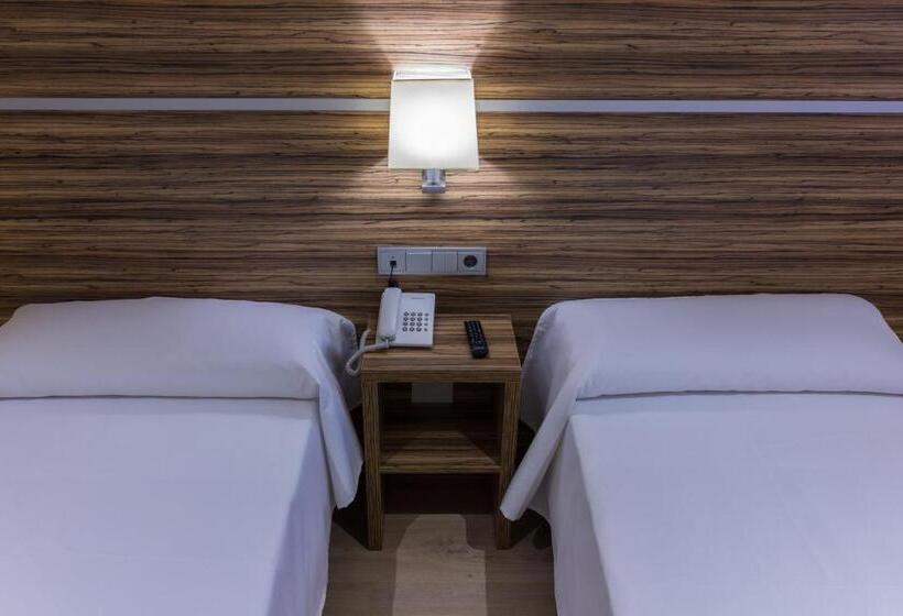 חדר סטנדרט, Novo Cándido