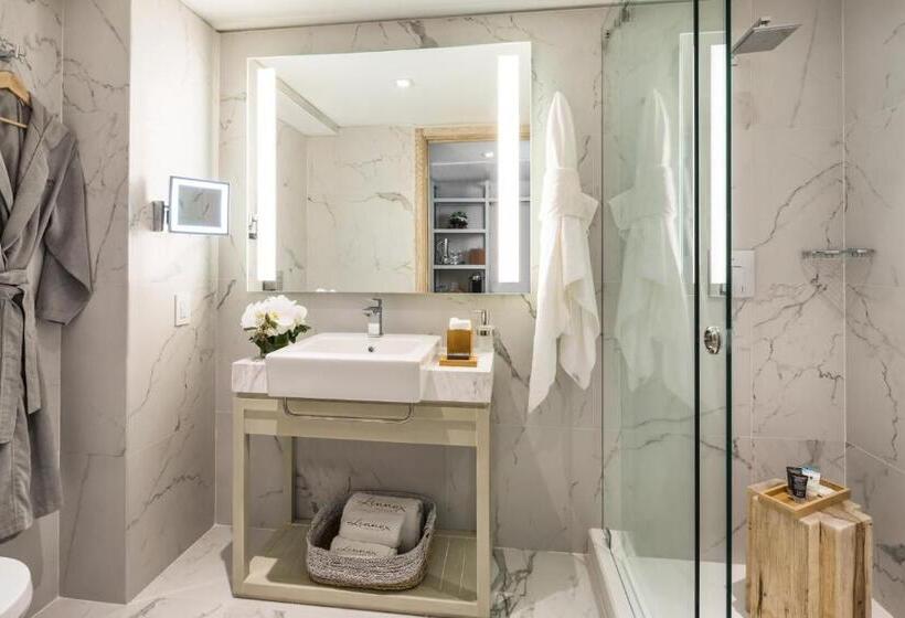 اتاق استاندارد برای معلولان, Lennox Miami Beach