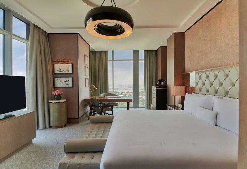 Люкс, Waldorf Astoria Dubai International Financial Centre