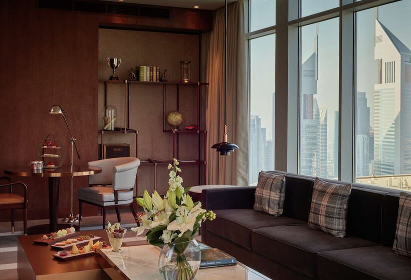Люкс, Waldorf Astoria Dubai International Financial Centre
