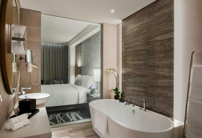 اتاق استاندارد با تخت بزرگ, Al Bandar Rotana – Dubai Creek