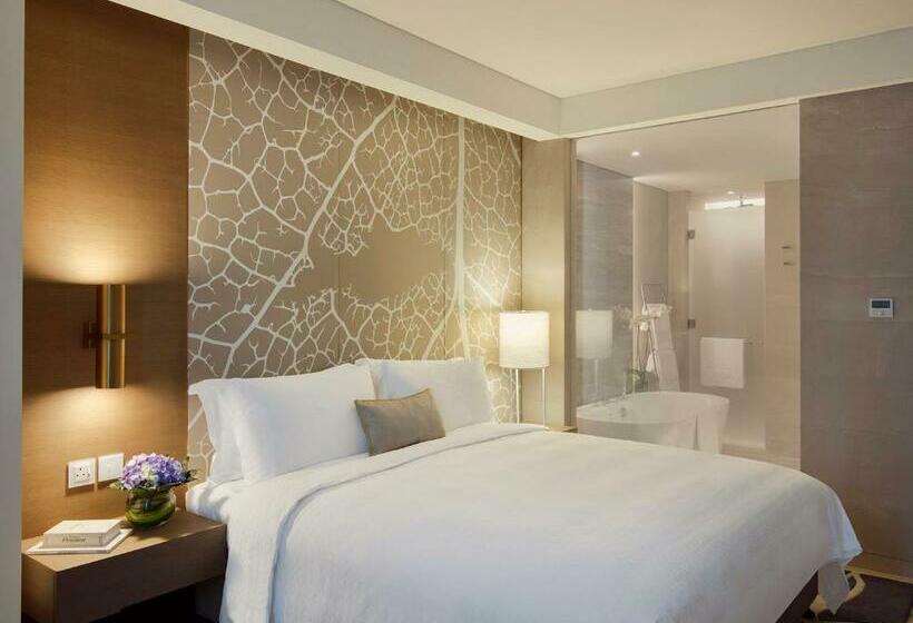 اتاق استاندارد با تخت بزرگ, Al Bandar Rotana – Dubai Creek