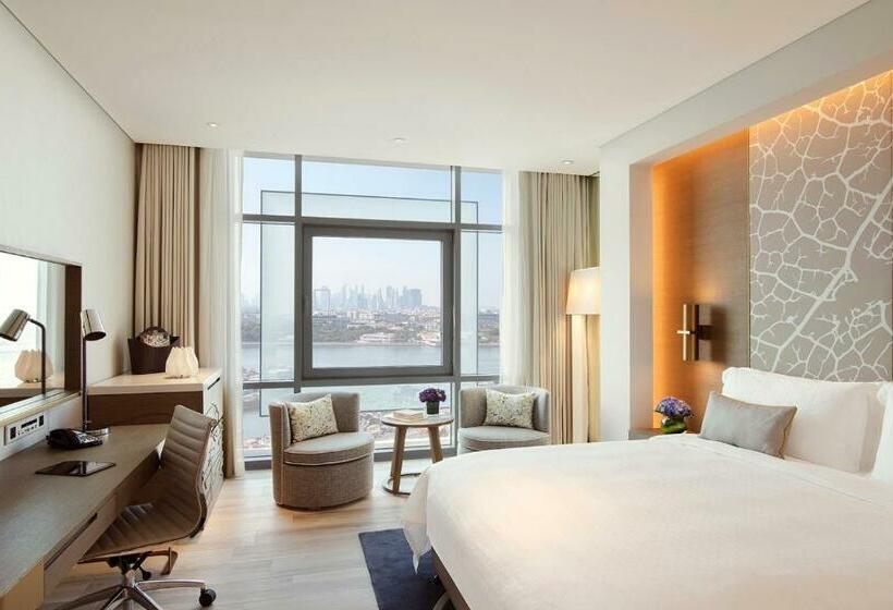 اتاق استاندارد با تخت بزرگ, Al Bandar Rotana – Dubai Creek