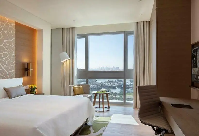 سوییت, Al Bandar Rotana – Dubai Creek