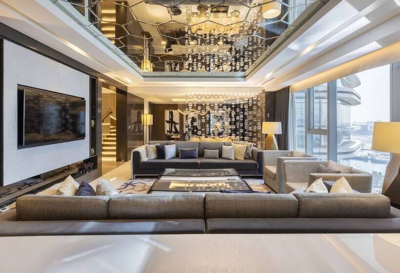 سوئیت رویال, Al Bandar Rotana – Dubai Creek