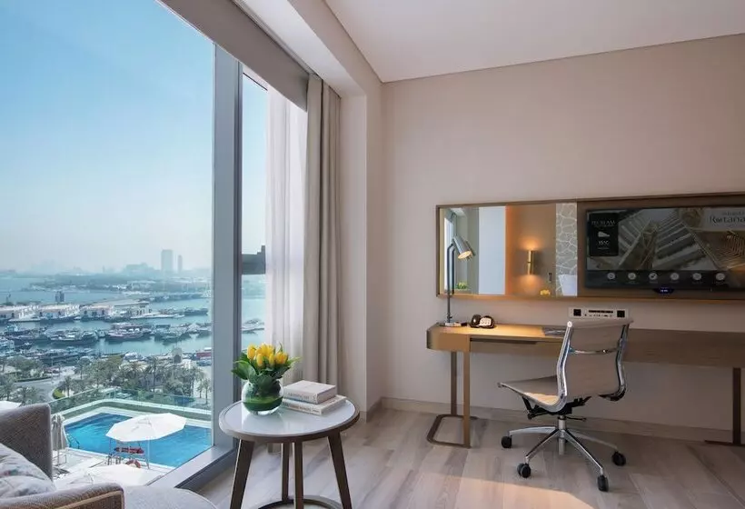 سوئیت رویال, Al Bandar Rotana – Dubai Creek