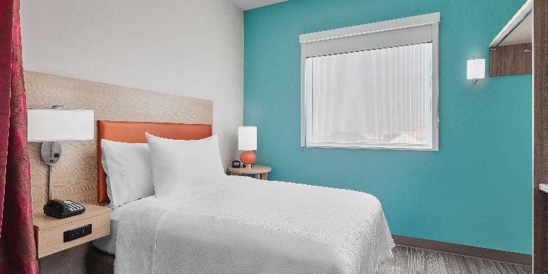 스탠다드 룸 킹사이즈 침대, Baymont By Wyndham Grand Rapids Near Downtown
