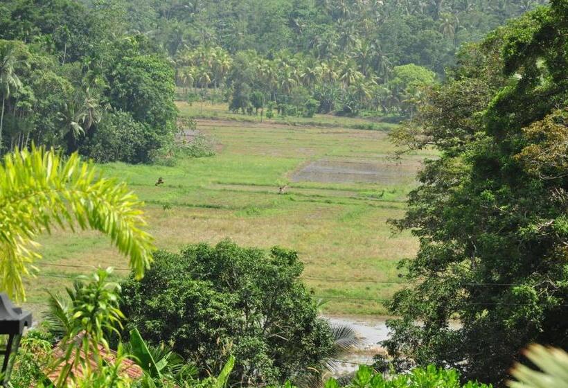 标准房带园景, Fort Edge Retreat