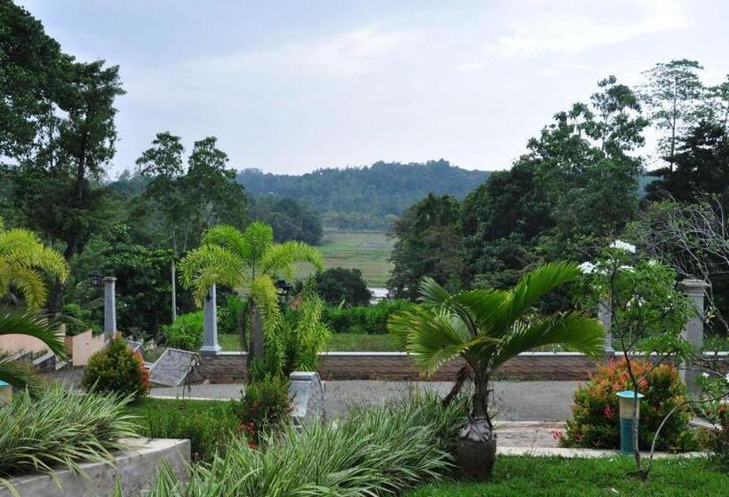 标准房带园景, Fort Edge Retreat