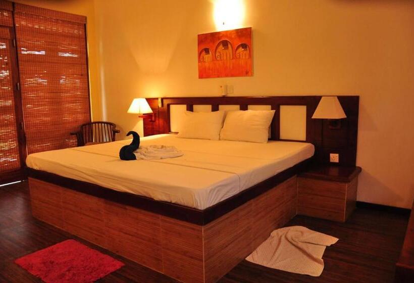 标准房带园景, Fort Edge Retreat