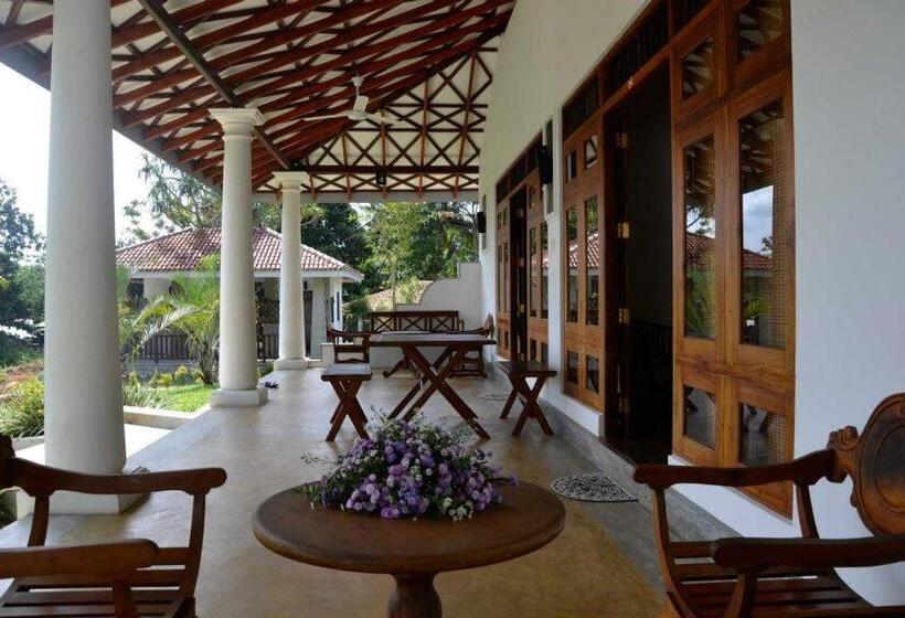 标准房带园景, Fort Edge Retreat