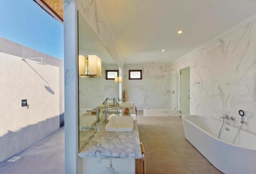 بانگلوی استاندارد, Dreamland Maldives Resort