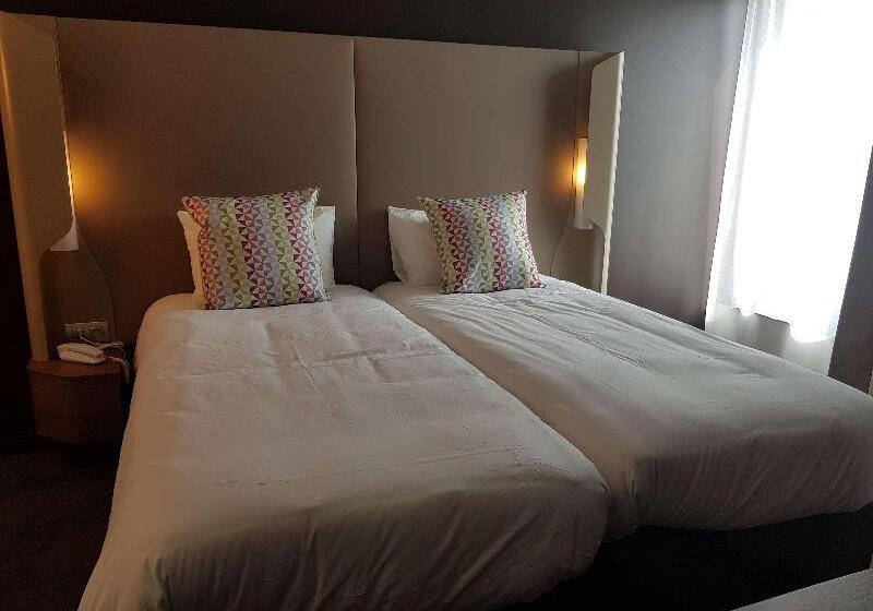 Номер Стандарт, Campanile Fontainebleau