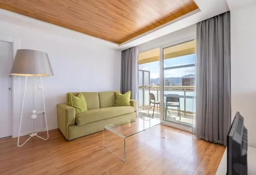 オーシャンビュージュニアスイート, Climia Benidorm Plaza
