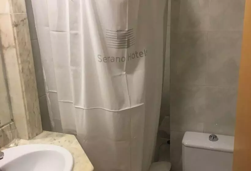 Standard Room, Clumba