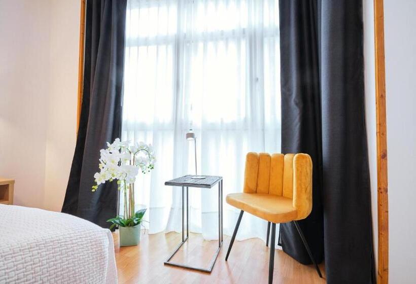 Номер Стандарт, Don Manuel