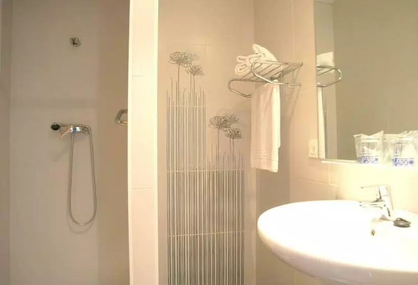 スタンダードルーム, Golden