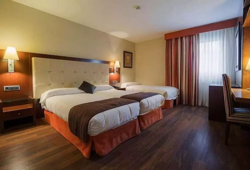 スタンダードトリプルルーム, Hospedium Hotel Mirador De Gredos