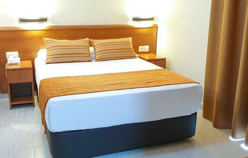 Habitación Estándar Vista Mar, Marconi