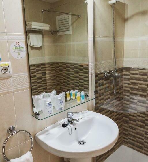 Habitación Economy, Marconi