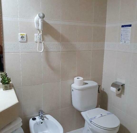 Habitación Estándar, Marconi