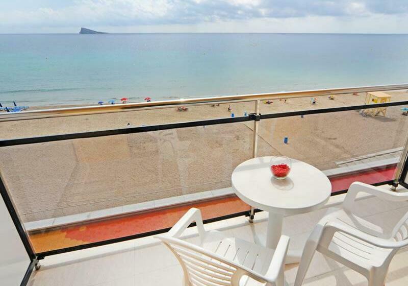 Habitación Estándar, Marconi