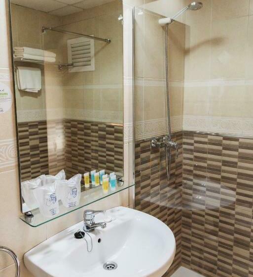 Habitación Estándar con Balcón, Marconi