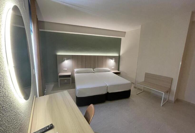 Habitación Economy, Marconi