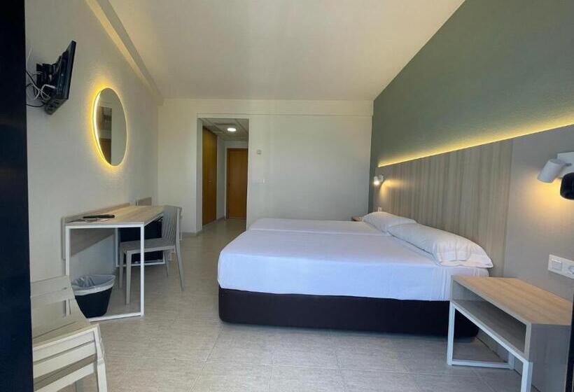 Habitación Estándar con Balcón, Marconi