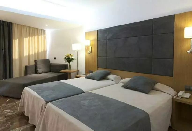 Habitació Triple Estàndard, Mirador