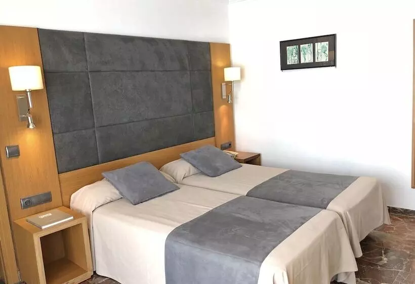 Habitació Triple Estàndard, Mirador