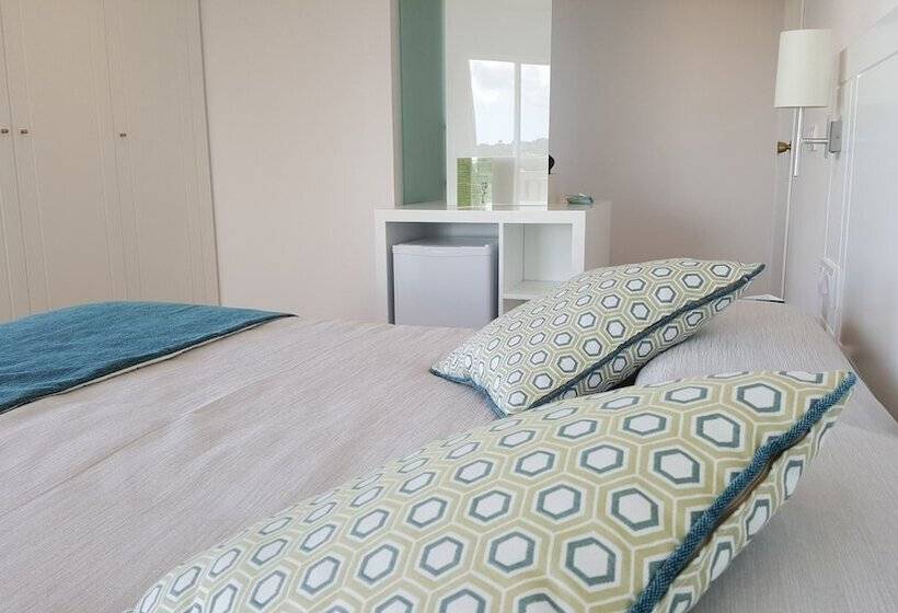 주니어 스위트 측면 바다 전망, Pinos Playa