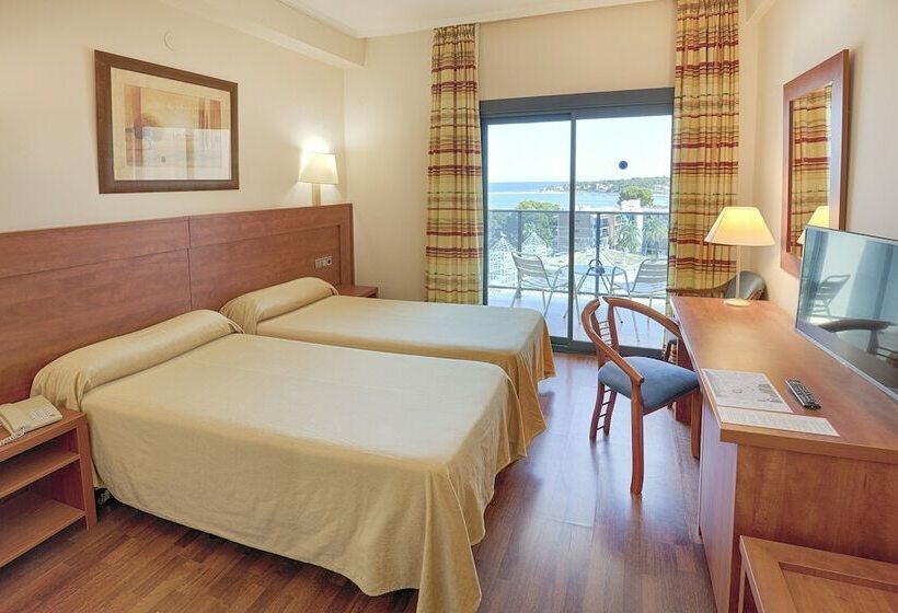 标准间带游泳池, Port Denia