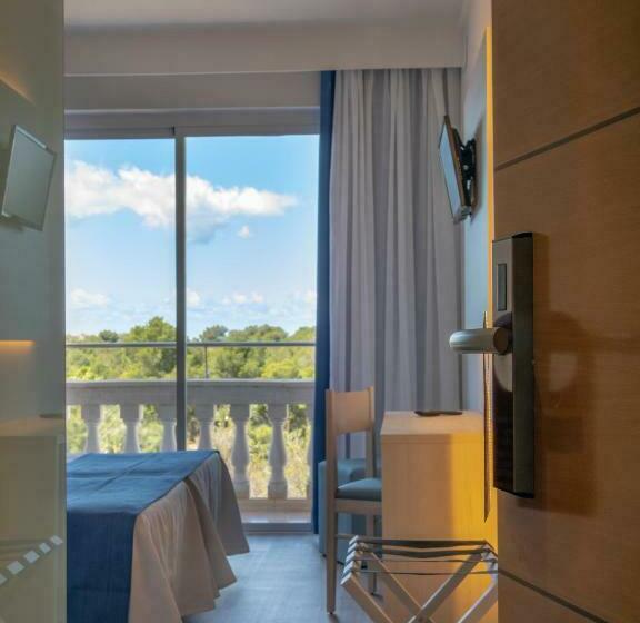 스탠다드 룸 풀장 전망, Seramar Hotel Luna Park Adults Only