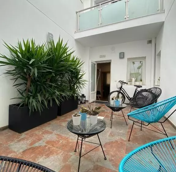 Quarto Familiar, Vettonia