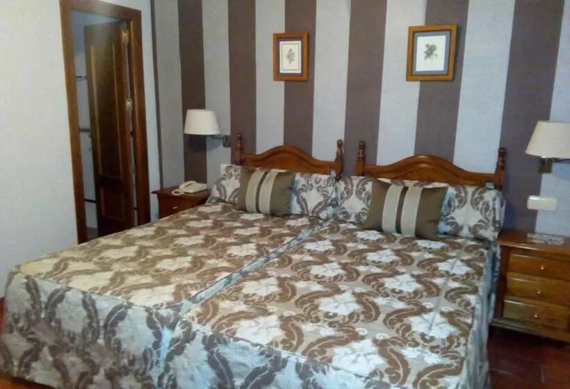 Standart Oda, Victoria