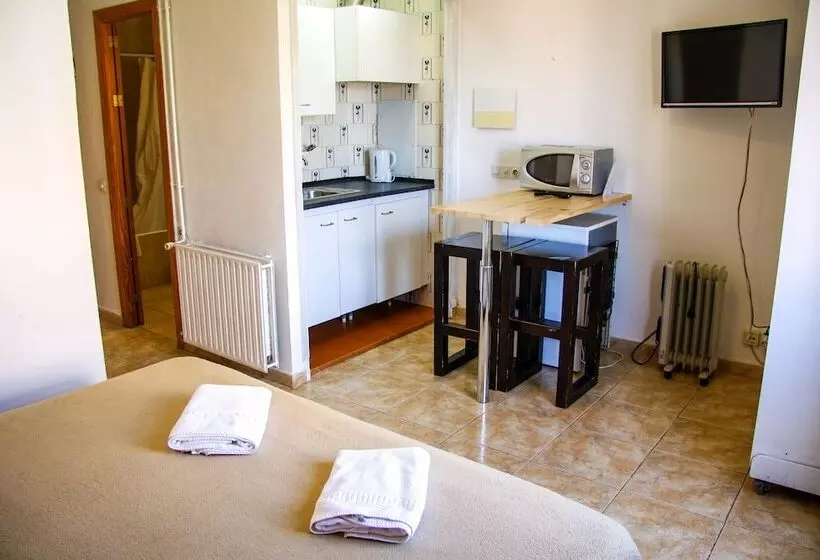 Standaard Studio, Lis Mallorca