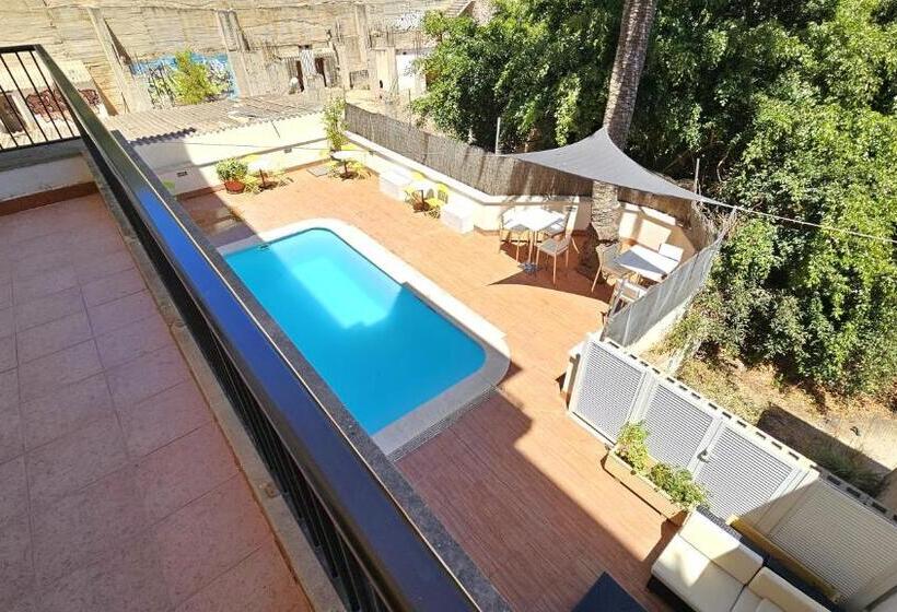 주니어 스위트, Lis Mallorca