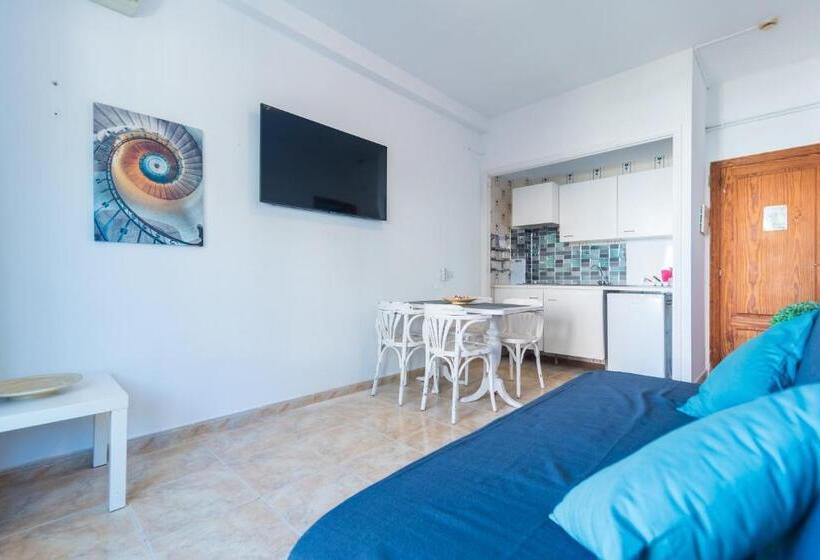 주니어 스위트, Lis Mallorca