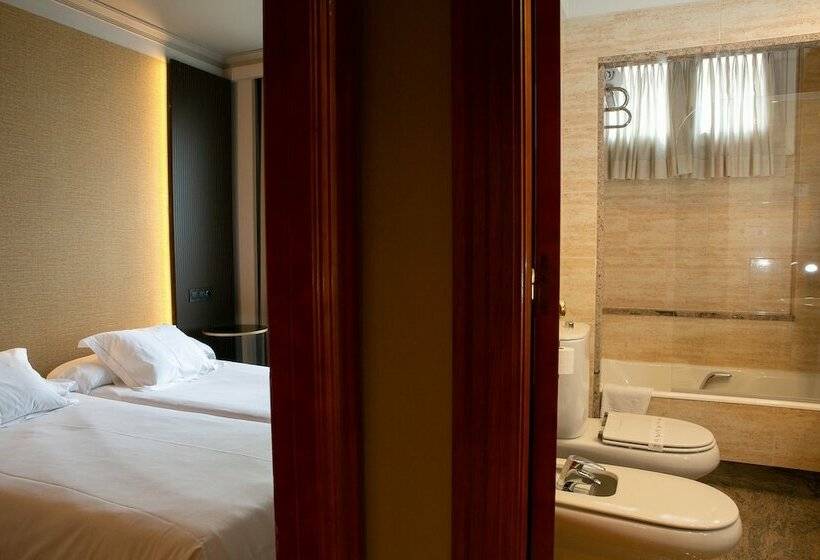 スタンダードルーム, Sercotel Ciudad De Oviedo
