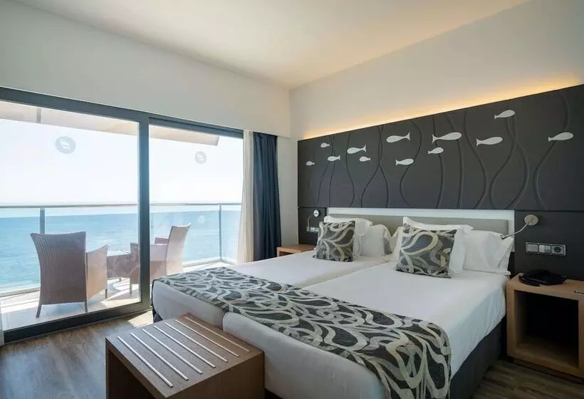 Quarto superior vista mar, Thb Gran Bahia